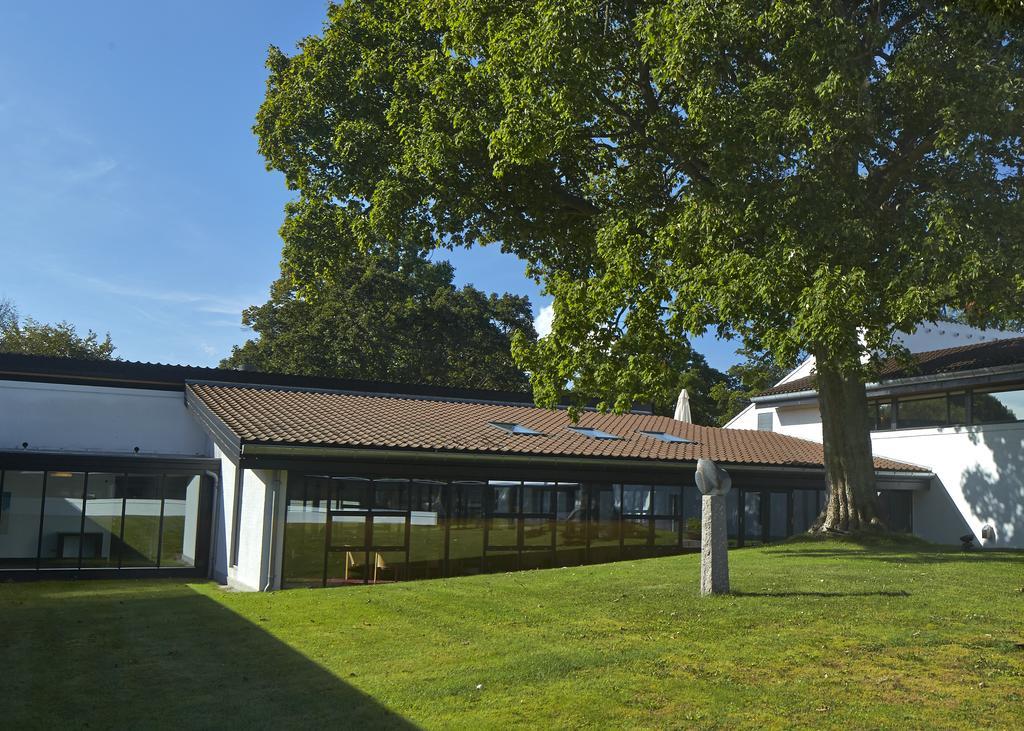 Vilvorde Kursuscenter Hotel Charlottenlund Exterior foto